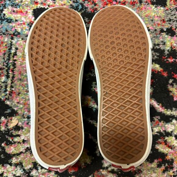 EXCELLENT Vans Ward Lo Suede Sneaker Skate Shoe Black / White Women's 9.5 - Picture 10 of 10